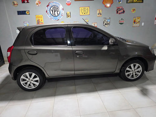 Toyota Etios 1.5 Xls At