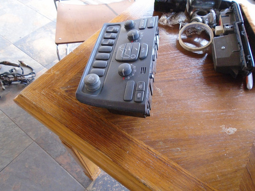 Imagen 3 de 3 de Vendo Control De Aire Acondicionado De Volvo S80, Año 2000