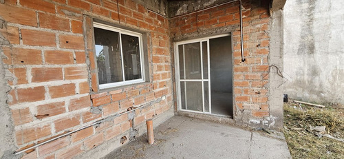 Casa 3 Dorm Venta Estacion Alvarado A Terminar