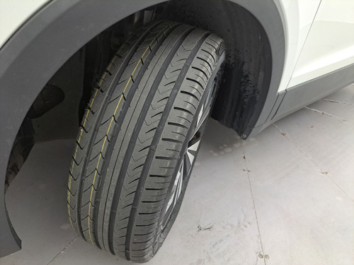 Volkswagen T-Cross 1.4 250 TSI TOTAL FLEX HIGHLINE AUTOMÁTICO