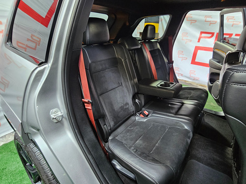 Jeep Grand Cherokee 6.4 Srt-8 At