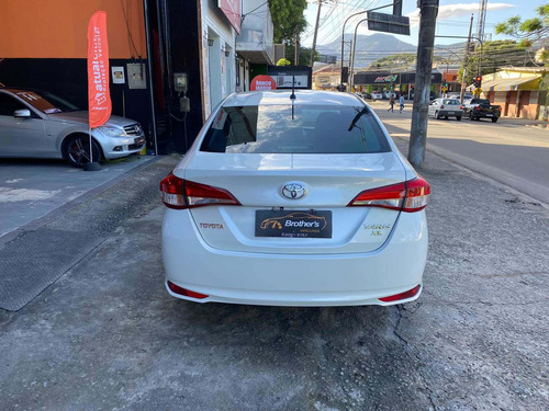 Imagem 8 de 15 de Toyota Yaris Sedán 2019 1.5 Xl 16v 4p