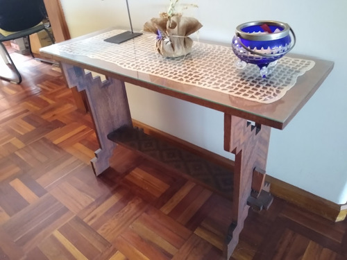 Mesa De Arrime O Tv 32  Liquido X Viaje. Madera Labrada 