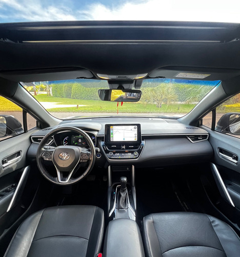 Toyota Corolla Cross 1.8 Seg Hybrid E-cvt