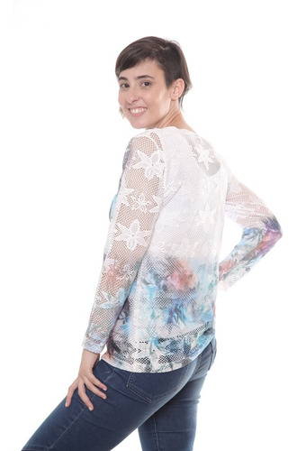 Imagen 3 de 9 de Remera Manga Larga Calada Sublimada Mujer Art 2430