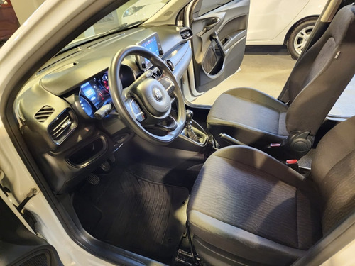 Imagen 11 de 16 de Fiat Cronos