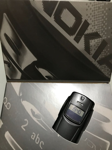 Nokia 8910i Titanium Modelo Matrix Edição Limitada