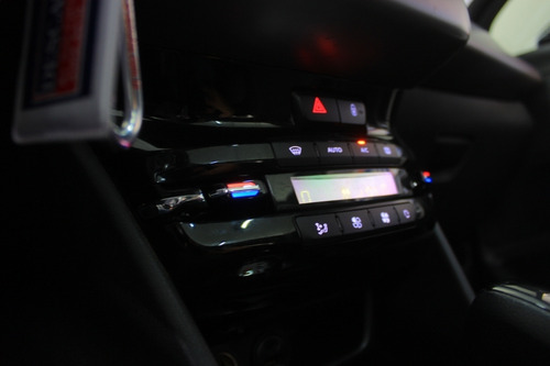 Peugeot 208 1.6 GRIFFE 16V FLEX 4P AUTOMÁTICO
