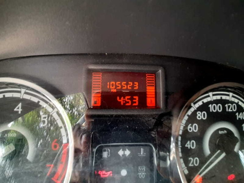 Renault - Sandero Expression 1.0 16v 2014