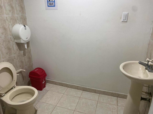 Imagen 8 de 17 de Casa Comercial En Arriendo Cra 43b Cll 80