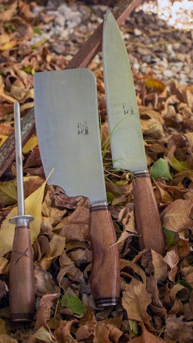 Cuchilla Para Asado Con Hacha Y Chaira Artesanales.