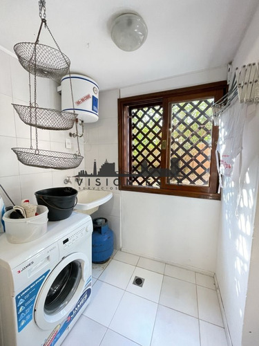 Apartamento En Venta En Manantiales, Primera Linea 3 Dormitorios
