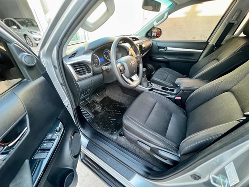Toyota Hilux 2.4 Cd Sr 150cv 4x2