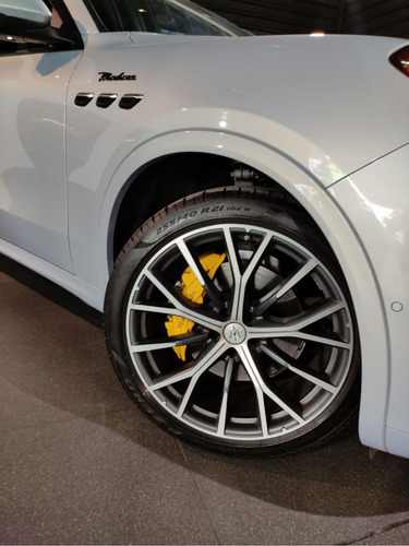 Maserati Grecale 2023