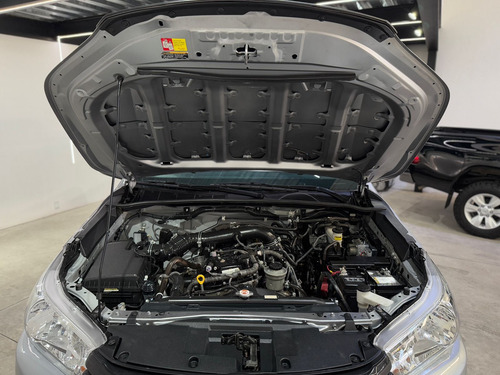 Toyota Hilux 2.7 Cabina Sencilla Mt