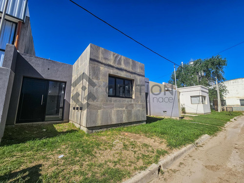 Casa En A La Venta En Villa María - Apta Credito