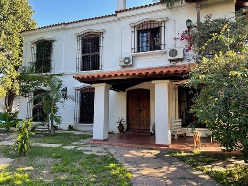 Imagen 2 de 10 de Casas Chalet - Venta
