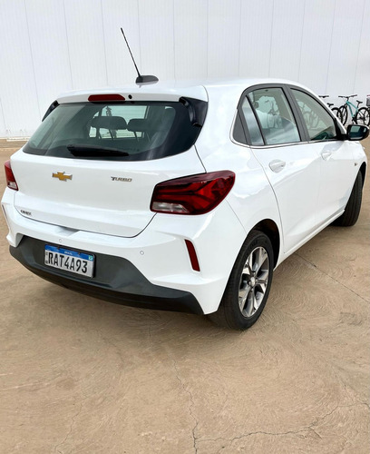 Chevrolet Onix HATCH PREM. 1.0 12V TB Flex 5p Aut.