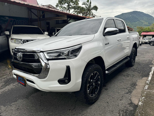 Toyota Hilux 2.4l