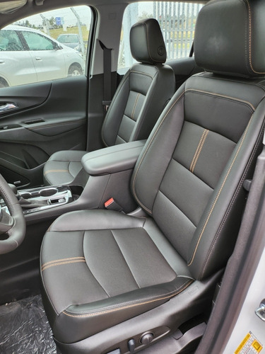 Imagen 20 de 21 de Chevrolet Equinox 2023 1.5t Premier 4wd