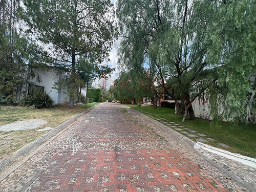 Terreno En Venta Refugio Campestre 1,600 M2 León Gto