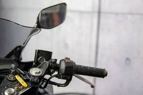 Yamaha R3 2015