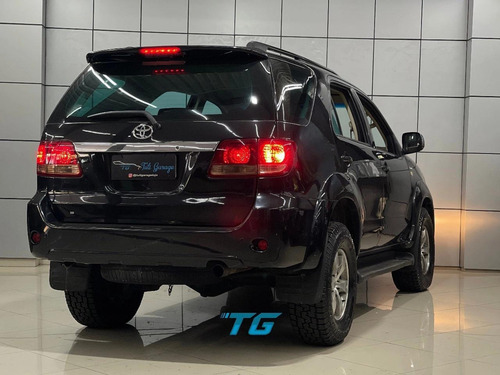 Toyota Hilux 3.0 SRV 4X4 16V TURBO INTERCOOLER DIESEL 4P AUTOMÁTICO