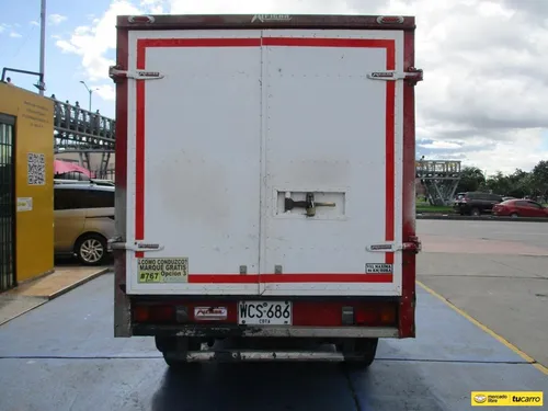 Furgon Nissan Frontier D22/np300 4x2 2400cc Mt Aa