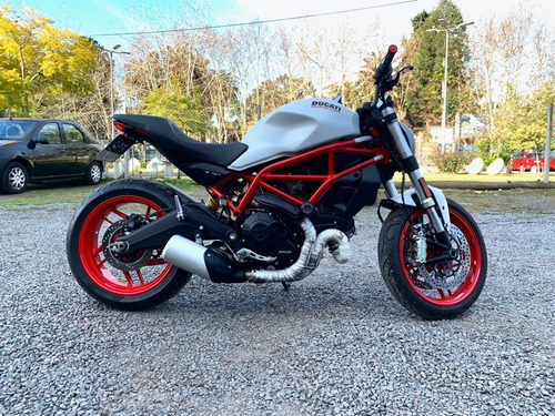 Imagen 6 de 8 de Ducati Monster 797