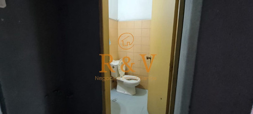 Imagen 7 de 11 de Excelente Ubicación Para Varios Rubros