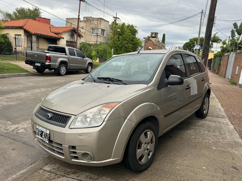 Ford Fiesta 1.6 Ambiente Mp3