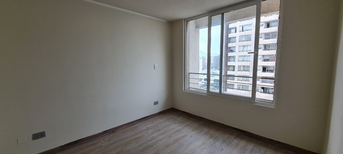 Se Vende Departamento 2 Dorm, Calle Lira 570. Santiago