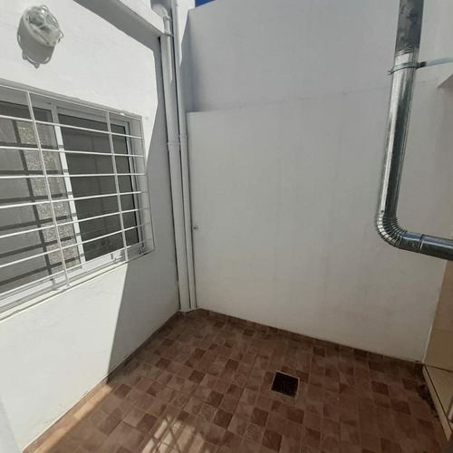 Imagen 7 de 8 de Ph 2 Ambientes Con Patio
