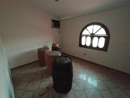 Imagen 13 de 30 de Gustavo Zavala Rentahouse 22-9749