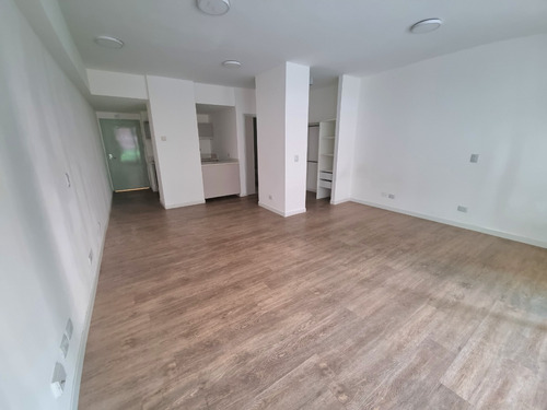 Moderno Y Amplio Monoambiente Con Amenities. Excelente Ubicacion!