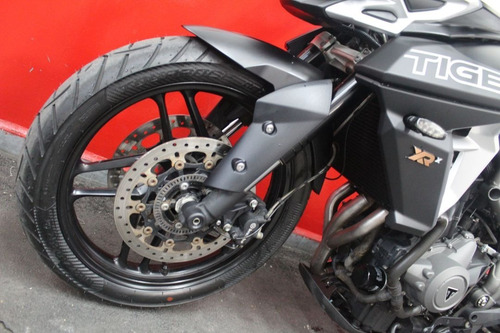 Imagem 10 de 11 de Triumph Tiger 800 Xrx Low Abs 2019 Preta Preto