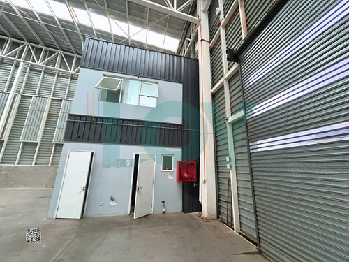 Bodega Con Oficina En Arriendo. Colina. Salida Ruta 5 Norte