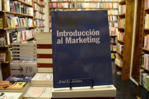 Introducción Al Marketing. Esteban - Consuegra Millán Molina