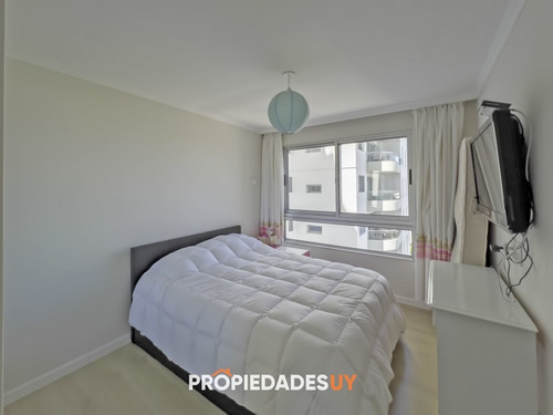 Imagen 17 de 30 de Piso Alto En Ocean Drive - 2 Dorm 2 Baños
