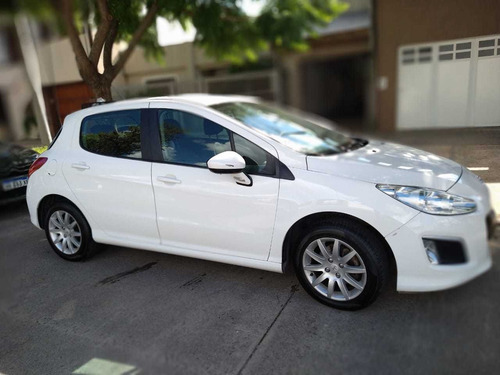 Peugeot 308 1.6 Active 2014