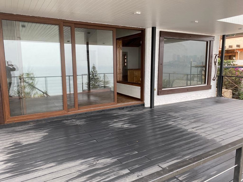 Amplia Casa Recien Remodelada Con Hermosa Vista