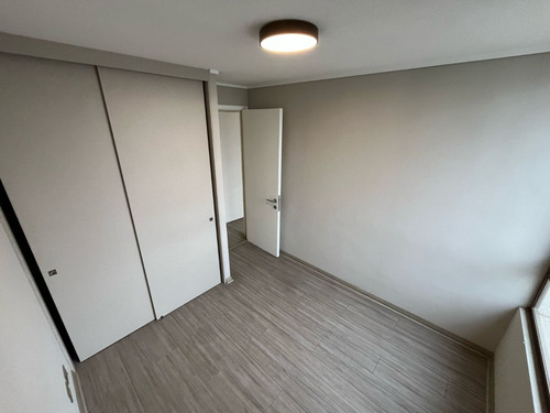 Amplio Arriendo Macul 2 Dormitorios + 2 Baños + 1e