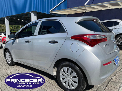Imagem 7 de 9 de Hyundai Hb20 1.0 Comfort