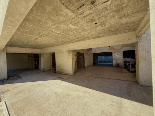 Venta Casa 6 Ambientes Parque Pileta Cocheras San Isidro Casco Historico Libertador Al Rio