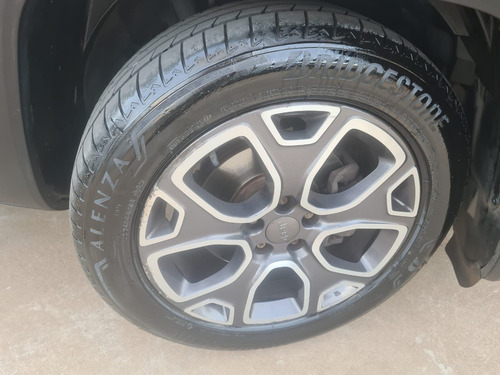 Jeep Renegade RENEGADE 1.8 16V FLEX LONGITUDE 4P AUTOMÁTICO
