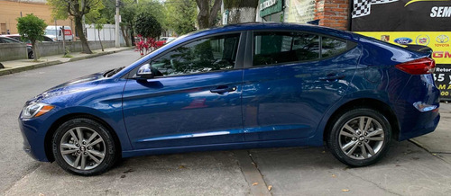 Imagen 6 de 15 de Hyundai Elantra 2017 2.0 Gls Premium At