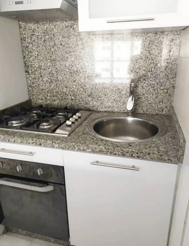 Imagen 11 de 17 de El Rosal Con O Sin Muebles