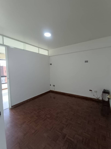 Alquilo Apartamento Lomas De Bello Monte Um