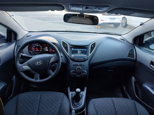Imagem 7 de 10 de Hyundai Hb20 1.0 Comfort 12v Flex 4p Manual