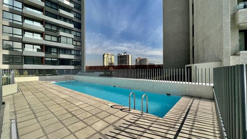 Departamento En Arriendo De 2 Dorm. En Recoleta